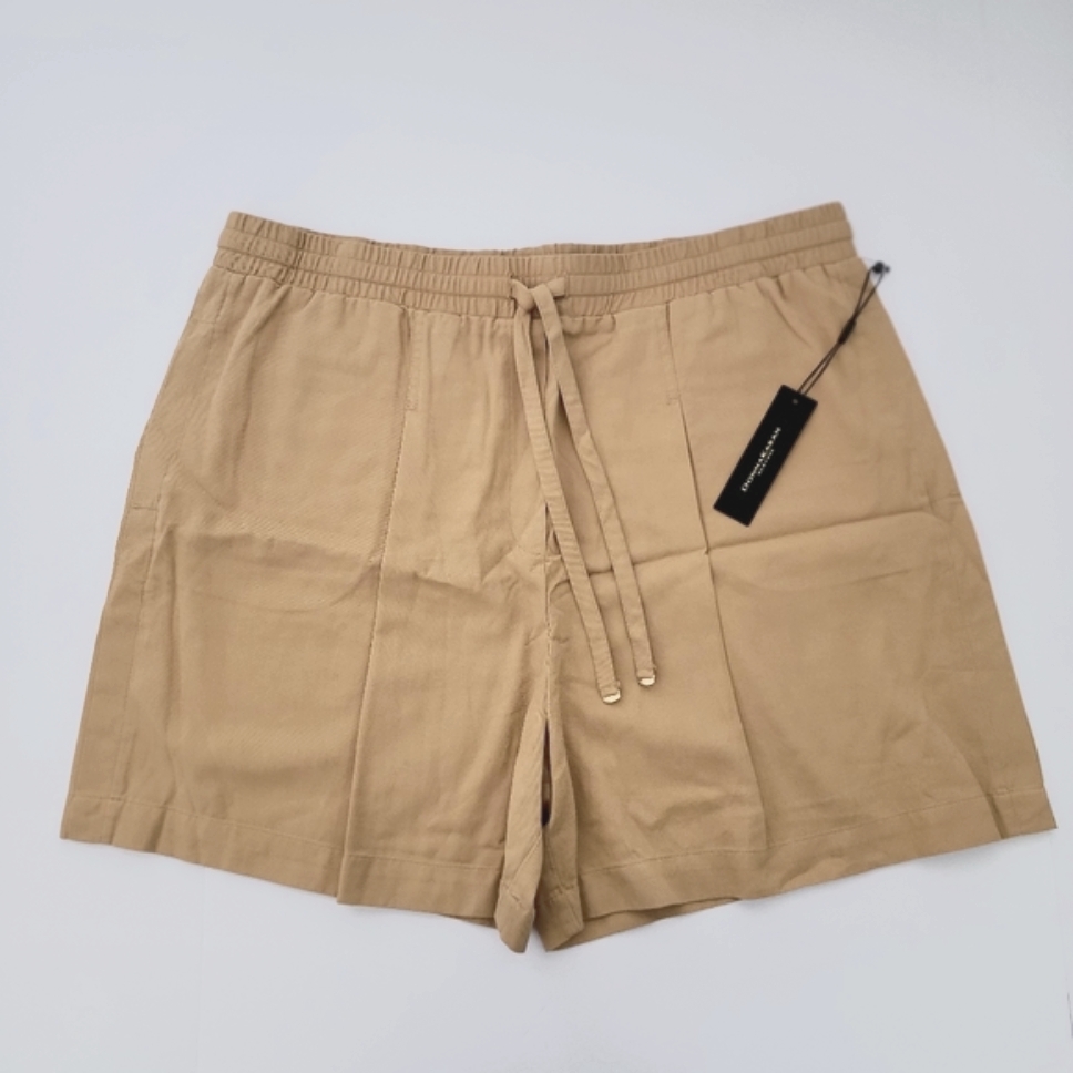 Donna Karan New York Tan Beige Shorts Xl Brand New